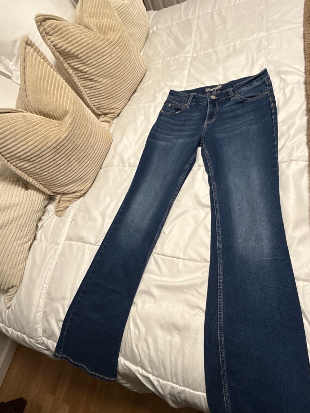 Wrangler Dark Blue Flared Women’s Jeans